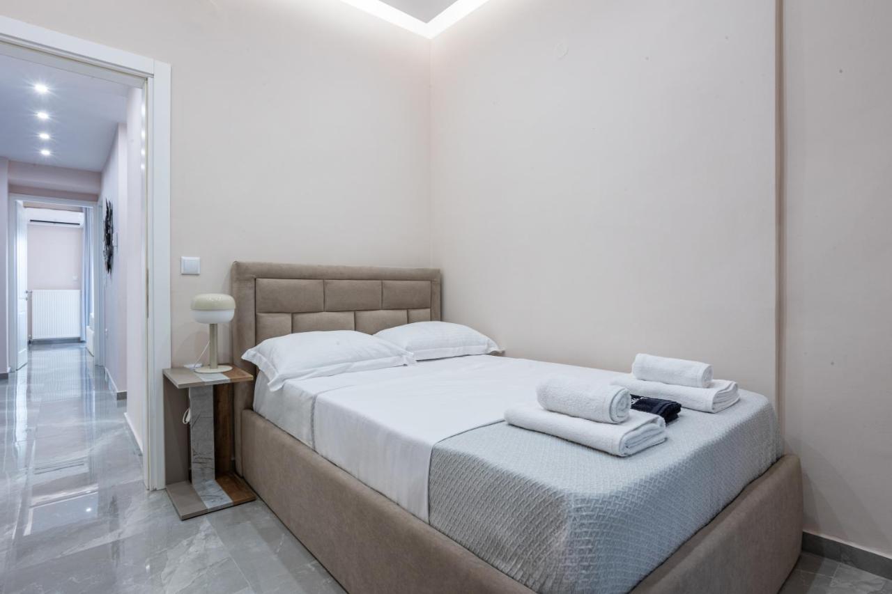 Luxury Downtown Apartment E1 Thessaloniki Buitenkant foto