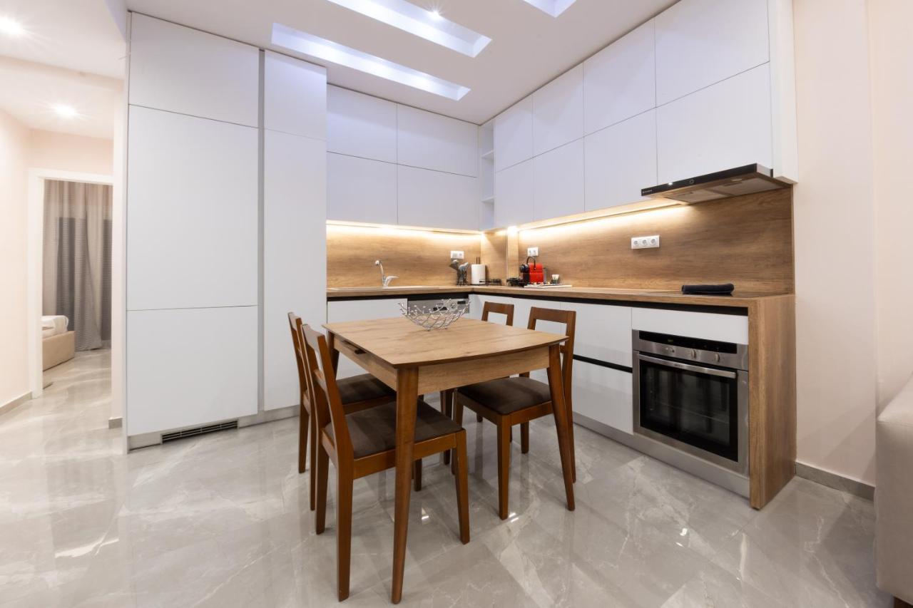 Luxury Downtown Apartment E1 Thessaloniki Buitenkant foto
