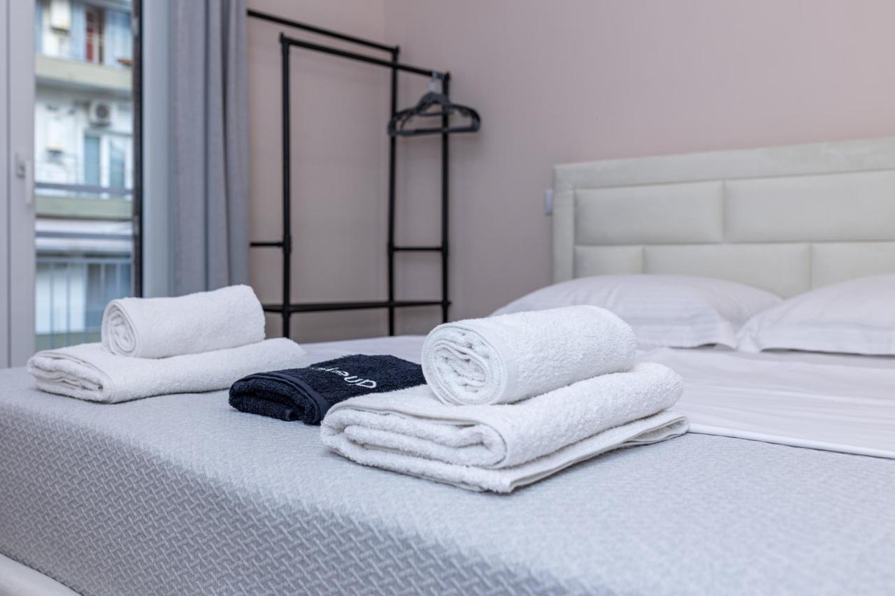 Luxury Downtown Apartment E1 Thessaloniki Buitenkant foto