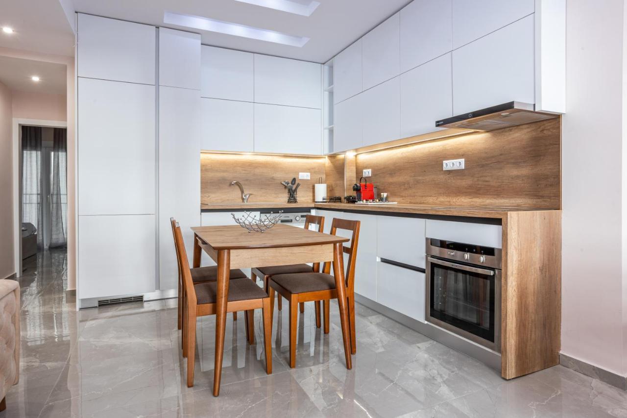 Luxury Downtown Apartment E1 Thessaloniki Buitenkant foto